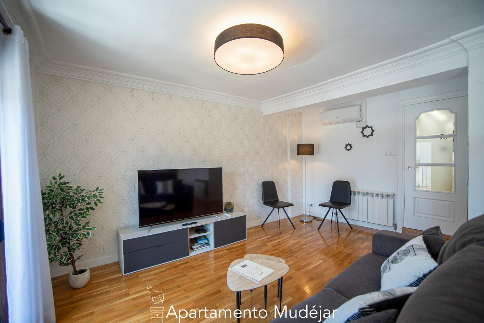 Apartamentos Plaza Del Torico טרואל חדר תמונה