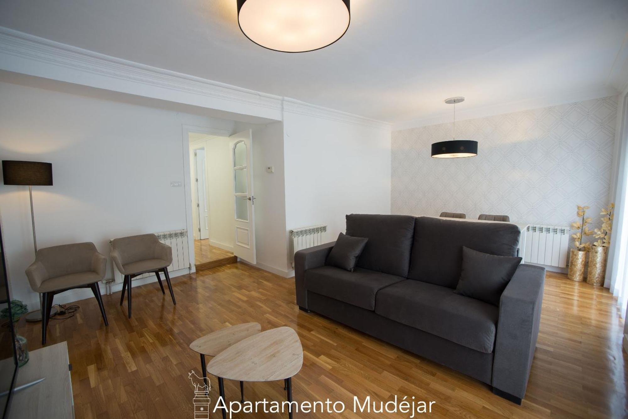 Apartamentos Plaza Del Torico טרואל חדר תמונה
